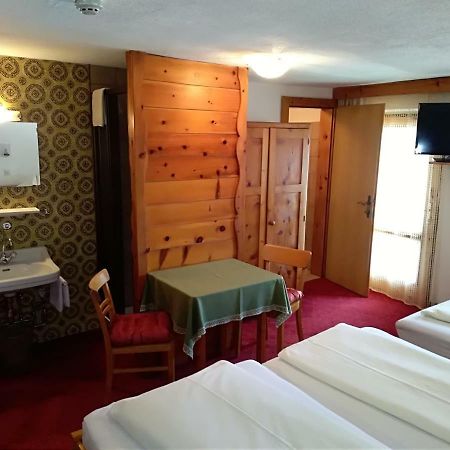 Hotel Garni Alpenrose Ischgl Luaran gambar